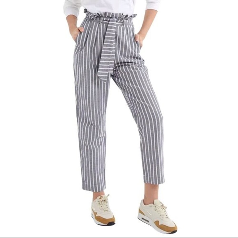 Urban Outfitters Gianna Striped High-Rise Paperbag Pants Linen White/Blue size 0